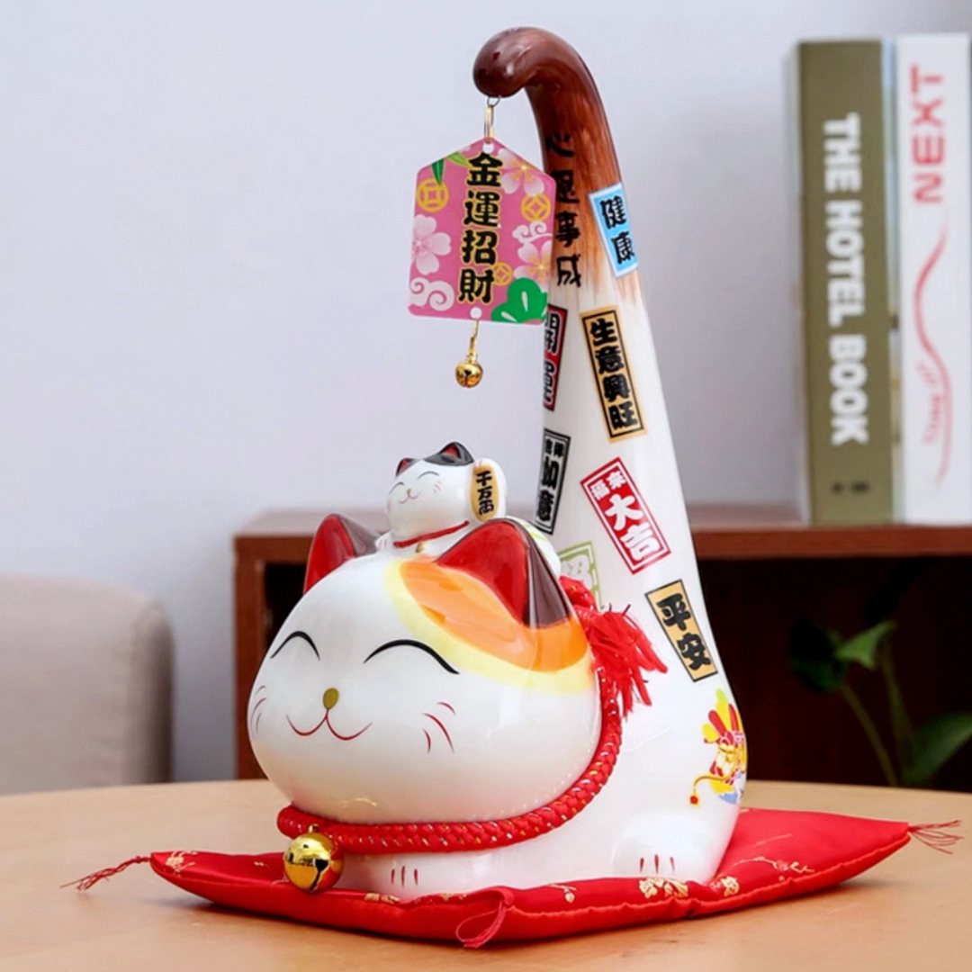 LC002W Ceramic Lucky Cat Figurine