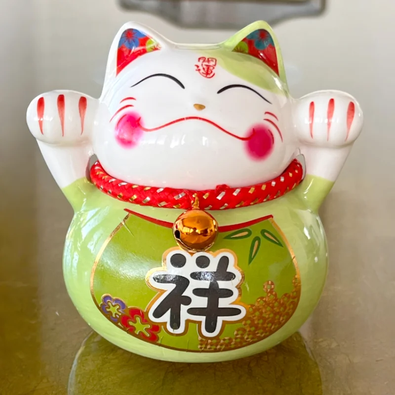 LC018G Ceramic Lucky Cat Figurine with Savings Jar
